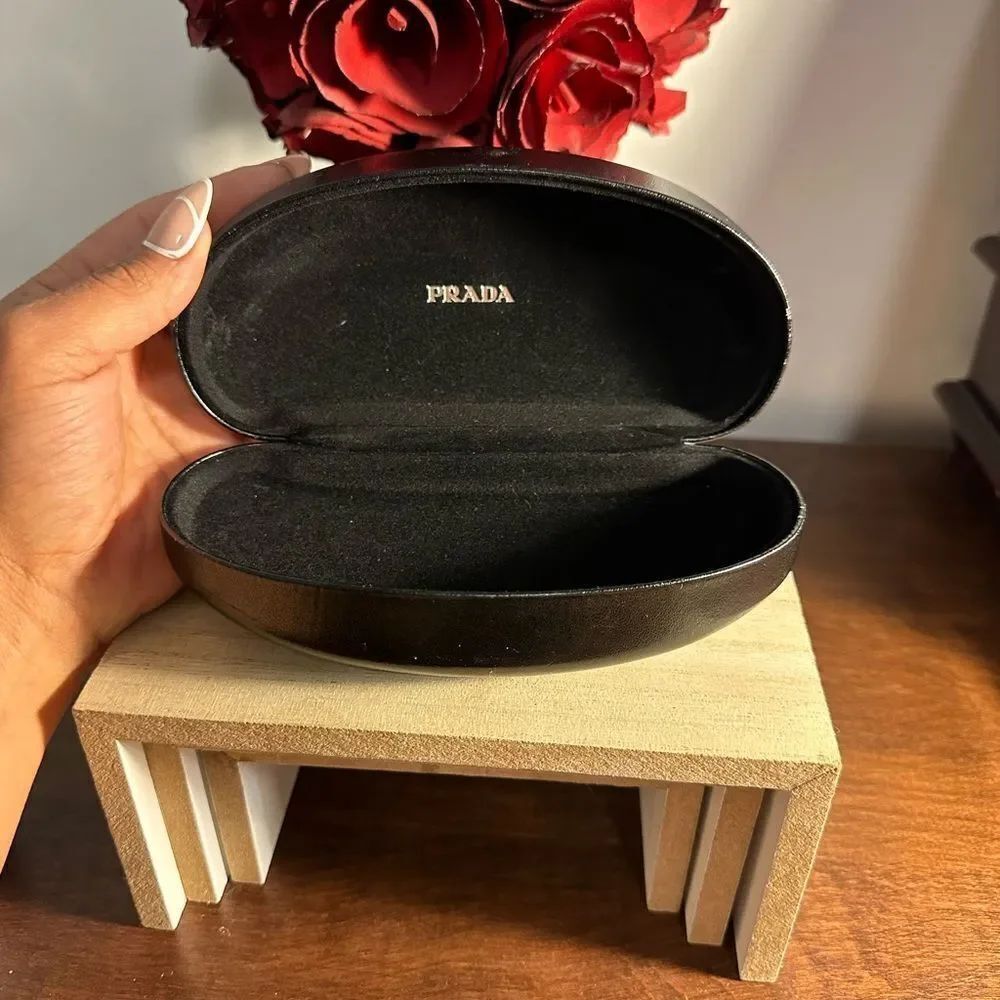 PRADA BLACK SUNGLASSES CASE - Picture 4 of 7